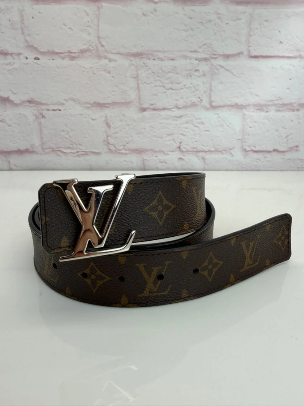 LOUIS VUITTON LV INITIALES MONOGRAM REVERSIBLE 40MM BELT SZ 95/38